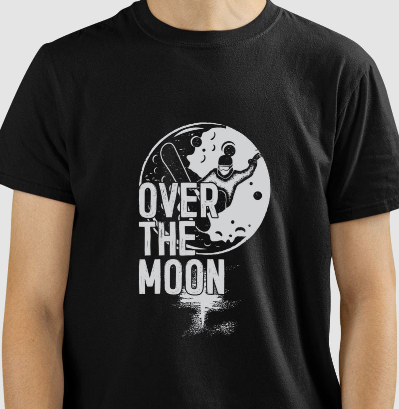 Camiseta Streetwear – OVER THE MOON! | The Kloaka
